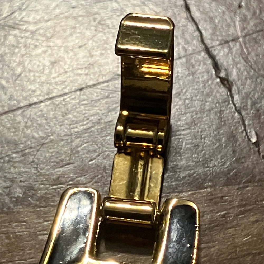 Vintage Gold & Black Greek Key Choker Necklace 16” Fold Clasp MCM Glam Dramatic - Picture 6 of 6